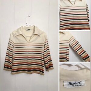 Vintage 70’s Striped Print V-Neck Collared Top